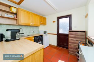 Utility Room- click for photo gallery
